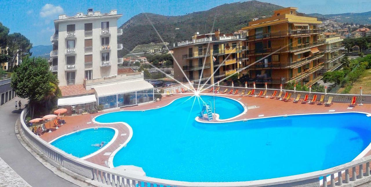 Milanomare Apartamento Pietra Ligure Exterior foto